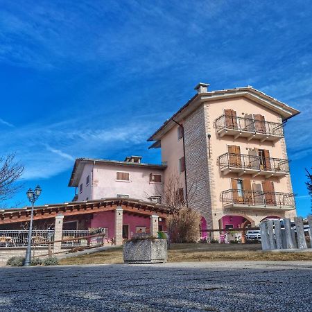 Hotel Piccola Mantova Bosco Chiesanuova Eksteriør billede