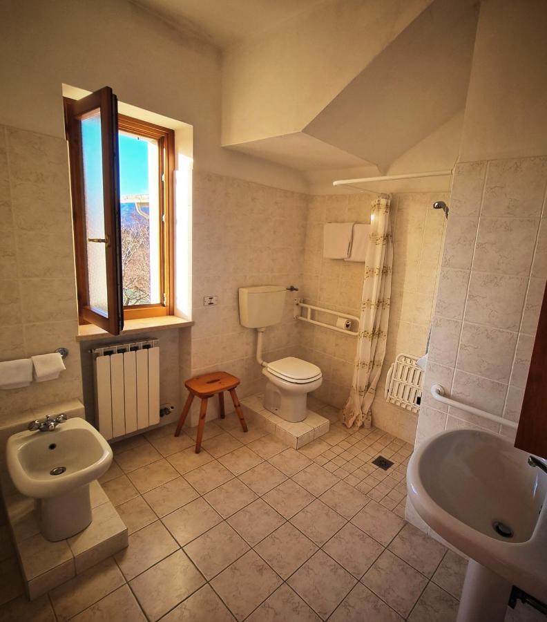 Hotel Piccola Mantova Bosco Chiesanuova Eksteriør billede