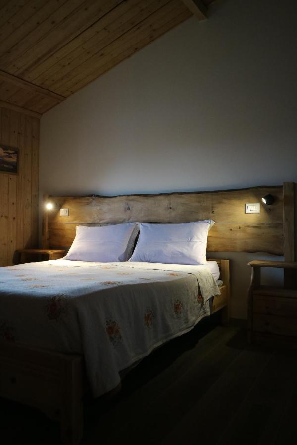 Hotel Piccola Mantova Bosco Chiesanuova Eksteriør billede