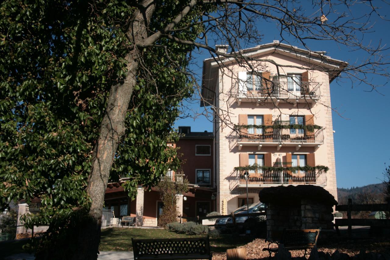 Hotel Piccola Mantova Bosco Chiesanuova Eksteriør billede