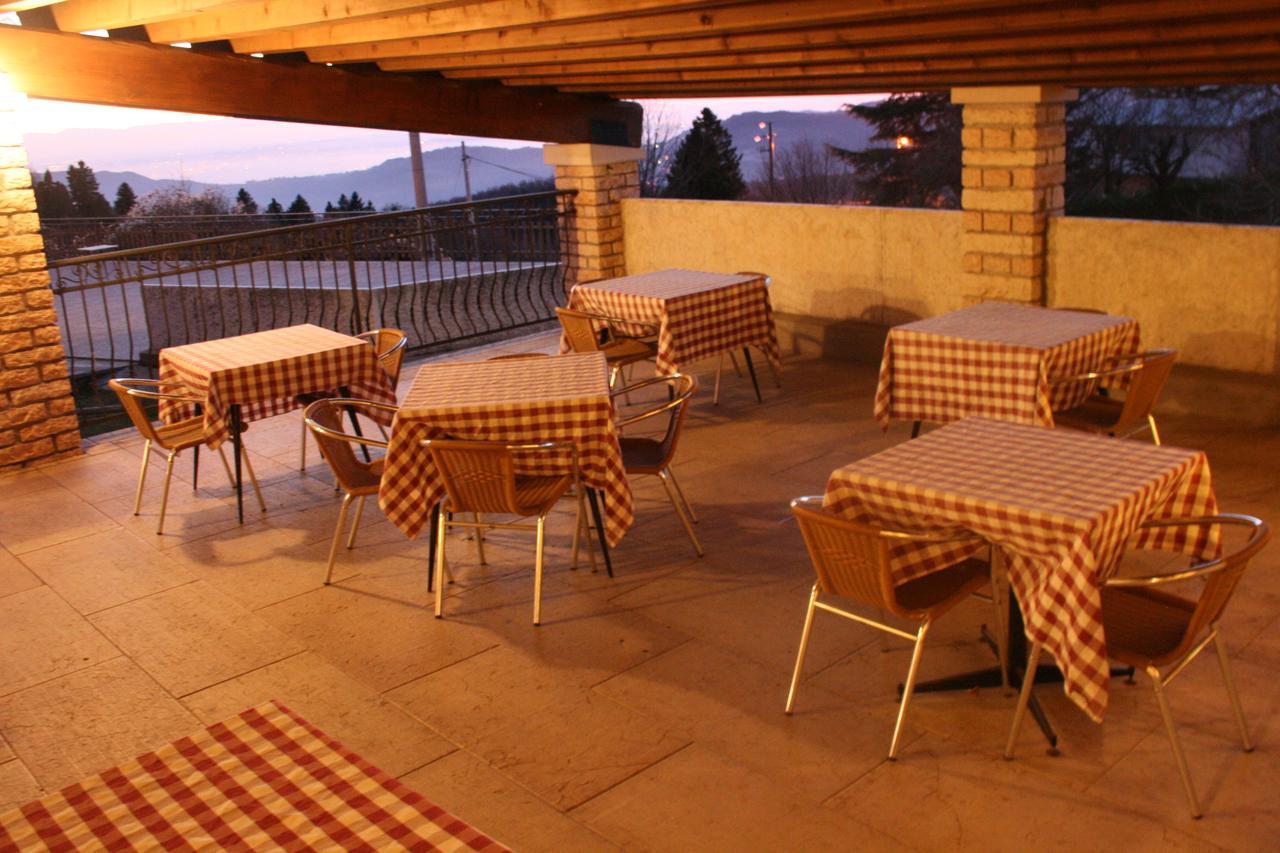 Hotel Piccola Mantova Bosco Chiesanuova Eksteriør billede